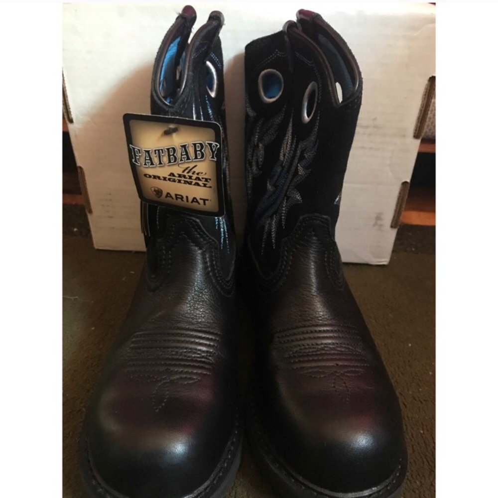 Black ariat boots